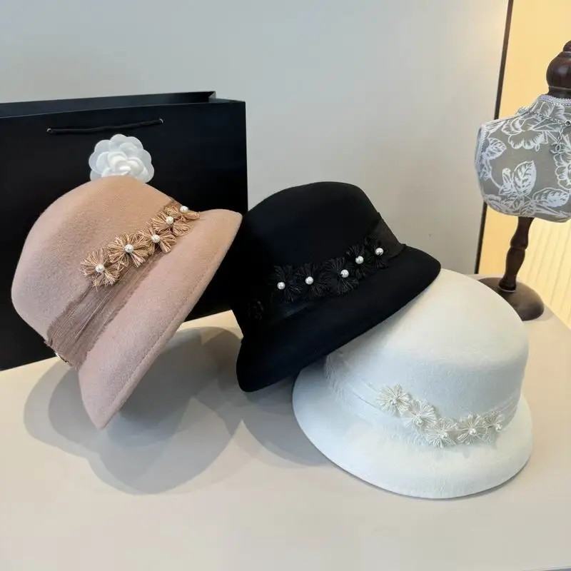 Chanel top hat 100505
